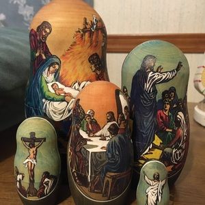 Beautiful story of Jesus wooden 5 piece nesting doll set, 6.75 inches